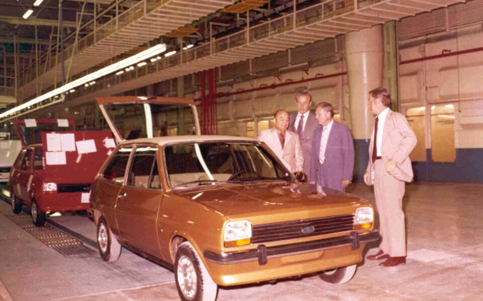 Início da produção do Ford Fiesta MK1 em Valência, 1976