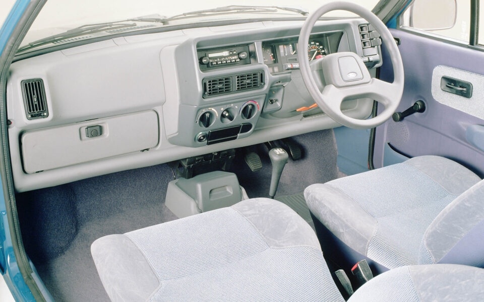 Interior do Ford Fiesta MK2 Ghia